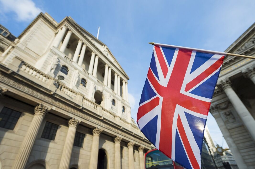 Banco de Inglaterra mantendrá tasas de interés bajas