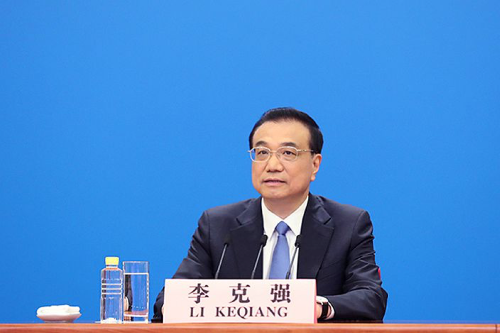 El primer ministro de China, Li Keqiang, asegura que el país tendrá un crecimiento de su PIB de 5.5%. Fuente: Asia News