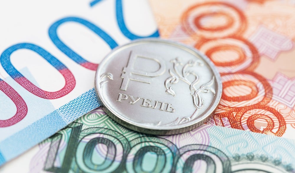 El rublo alcanzó un máximo de 7 años. ¿Qué hay detrás de esta subida?