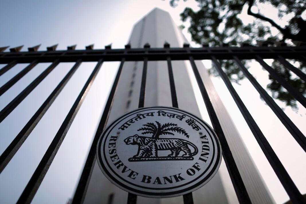 Lo más destacado de la semana en KEY ALERTS: «Banco central de la India ordena que se detengan las remesas hacia el exterior»